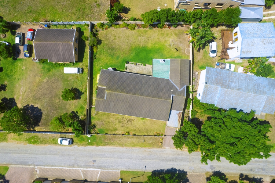 3 Bedroom Property for Sale in Wavecrest Eastern Cape